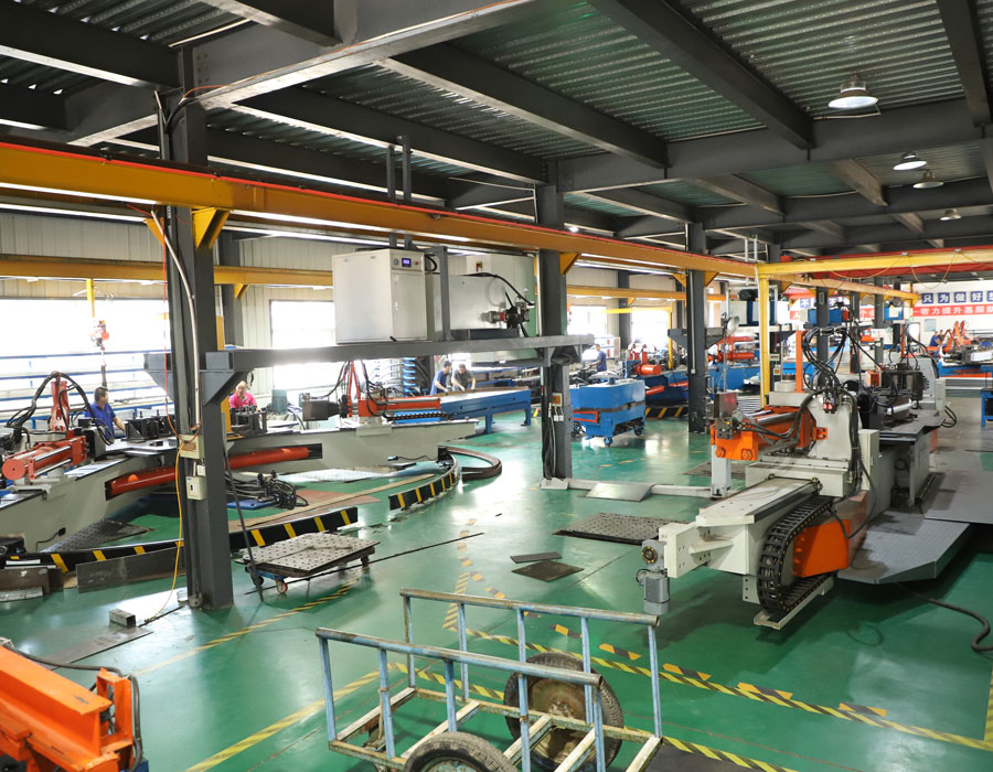 北京數(shù)控拉彎加工廠恭祝客戶朋友們春節(jié)快樂！